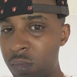 Meet your Posher, Ernest